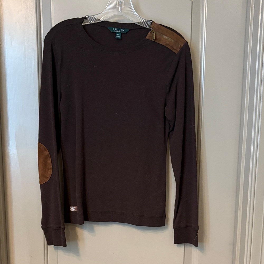 Women’s Black Long Sleeve Shirt